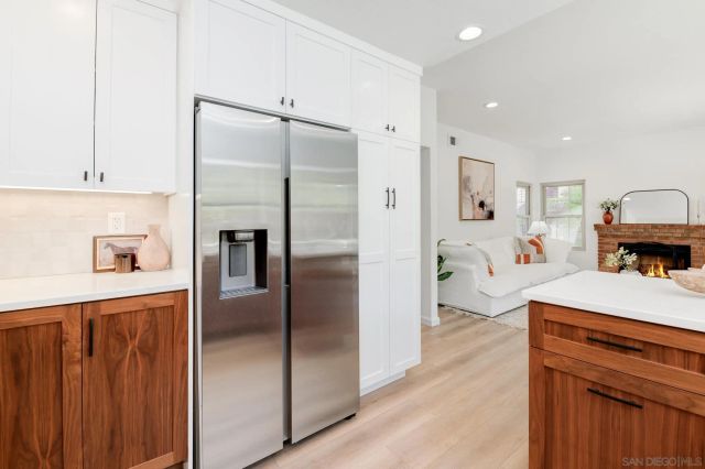 721 Summersong Ln, Encinitas, CA 92024