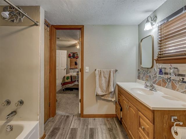 502 N Rock Island Avenue, El Reno, OK 73036