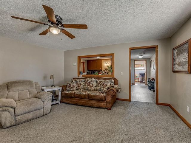 502 N Rock Island Avenue, El Reno, OK 73036