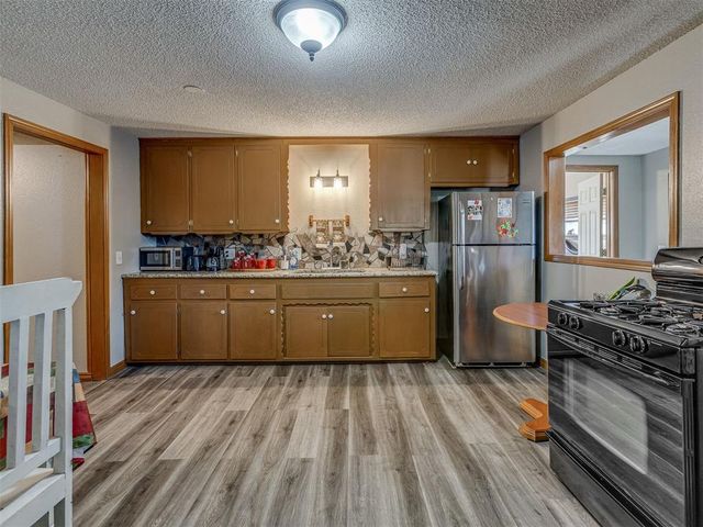 502 N Rock Island Avenue, El Reno, OK 73036