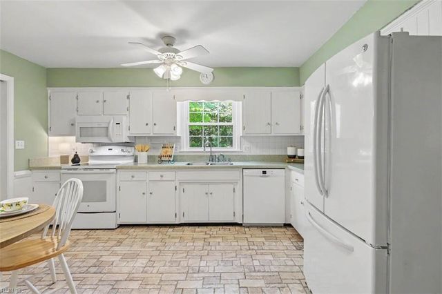 925 Donation DR, Virginia Beach, VA 23455
