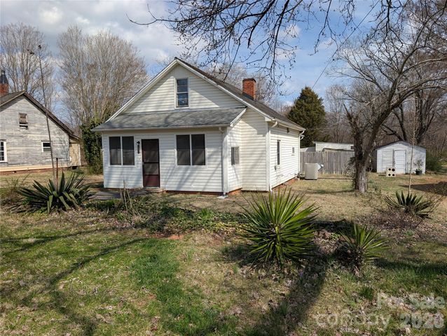 633 S Eastway Drive, Troutman, NC 28166