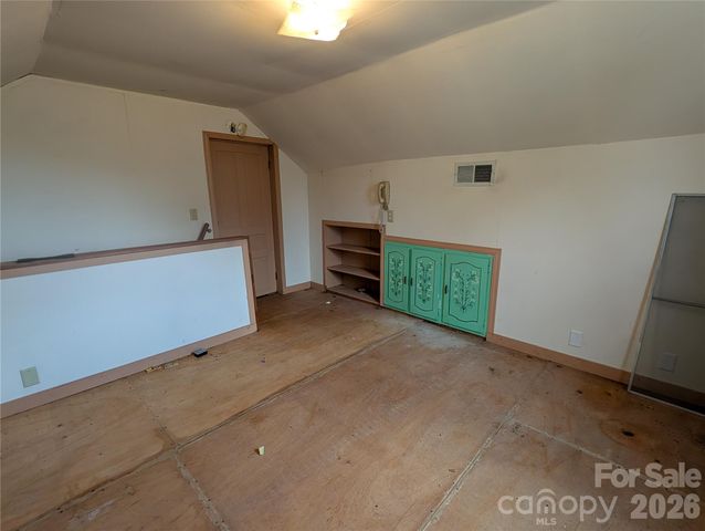 633 S Eastway Drive, Troutman, NC 28166