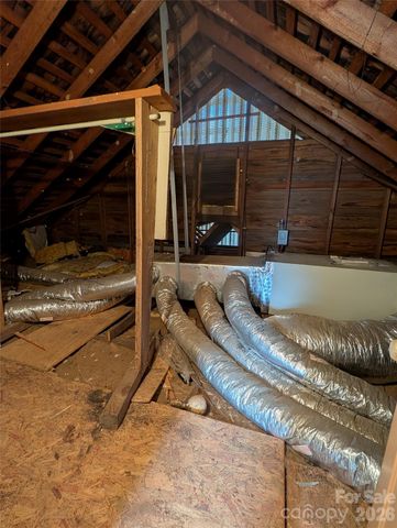 633 S Eastway Drive, Troutman, NC 28166