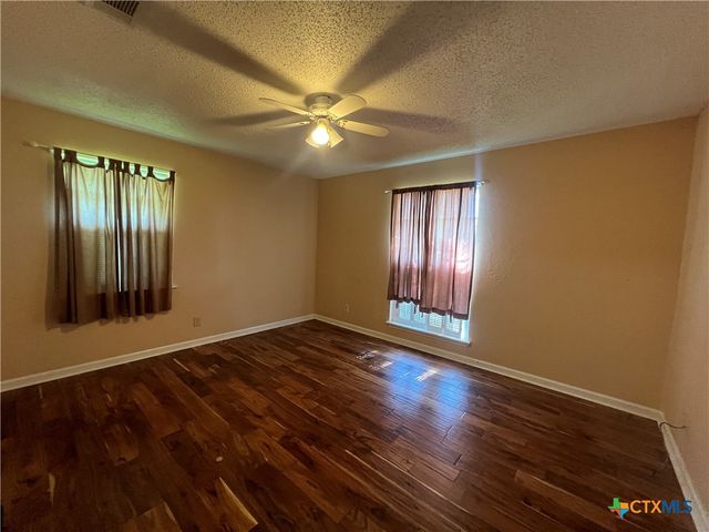 1603 S 2nd Street, Killeen, TX 76541