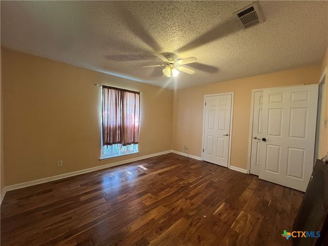 1603 S 2nd Street, Killeen, TX 76541