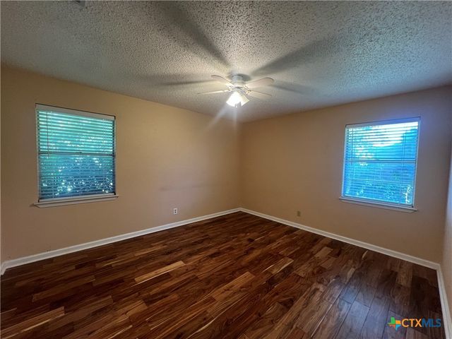 1603 S 2nd Street, Killeen, TX 76541