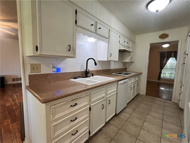 1603 S 2nd Street, Killeen, TX 76541