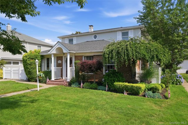 3573 Wyanet Street, Seaford, NY 11783