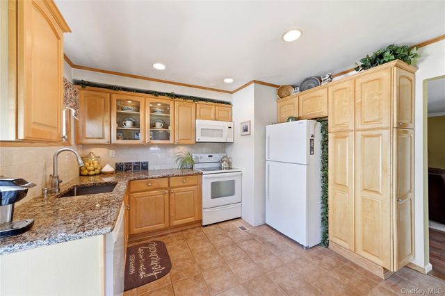 3573 Wyanet Street, Seaford, NY 11783