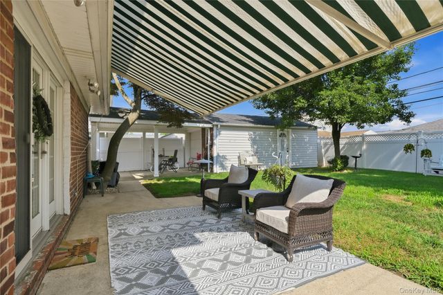 3573 Wyanet Street, Seaford, NY 11783