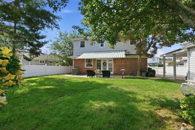 3573 Wyanet Street, Seaford, NY 11783