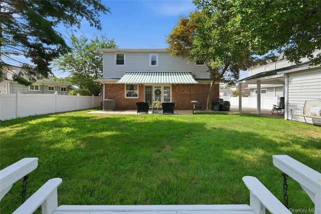 3573 Wyanet Street, Seaford, NY 11783