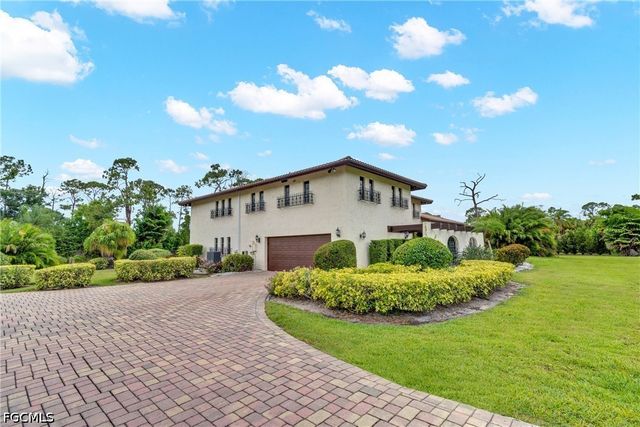 13630 Brynwood LN, Fort Myers, FL 33912