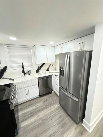 621 Garden Walk Drive, Stone Mountain, GA 30083