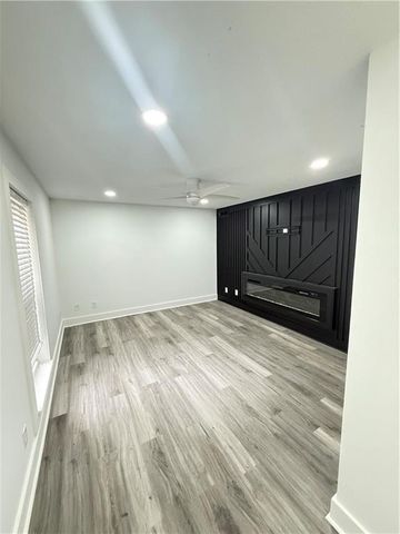 621 Garden Walk Drive, Stone Mountain, GA 30083
