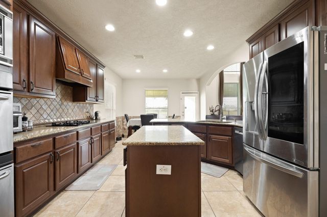 2280 Longspur Lane, League City, TX 77573