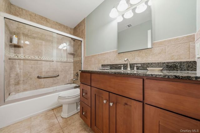 4 Letts Circle, Monroe, NY 10950