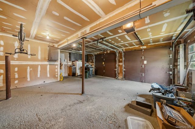 4 Letts Circle, Monroe, NY 10950