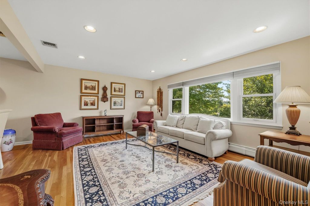 4 Letts Circle, Monroe, NY 10950 — photo 4