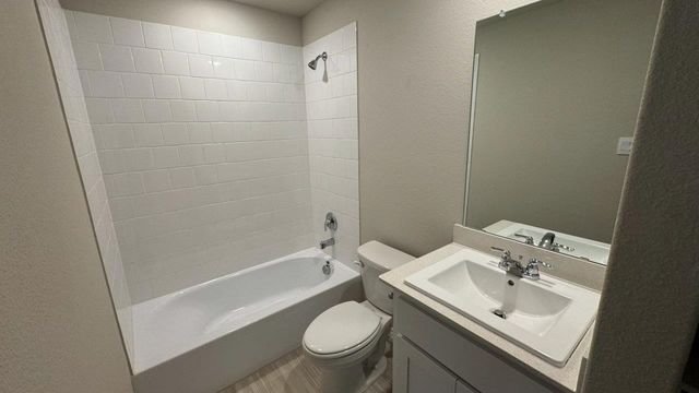 605 SHADED GROVE Drive, Denton, TX 76259