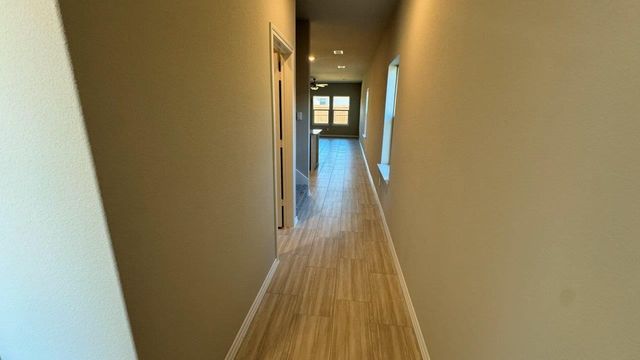 605 SHADED GROVE Drive, Denton, TX 76259