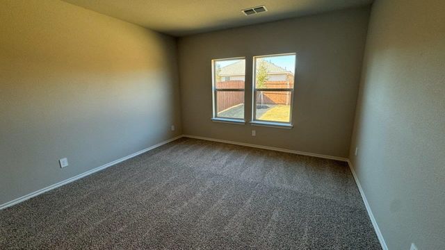 605 SHADED GROVE Drive, Denton, TX 76259