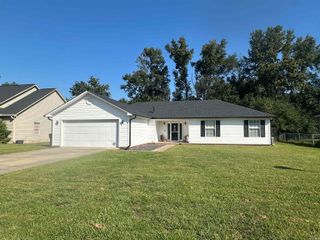 16 Willard Street, Ward, AR 72176