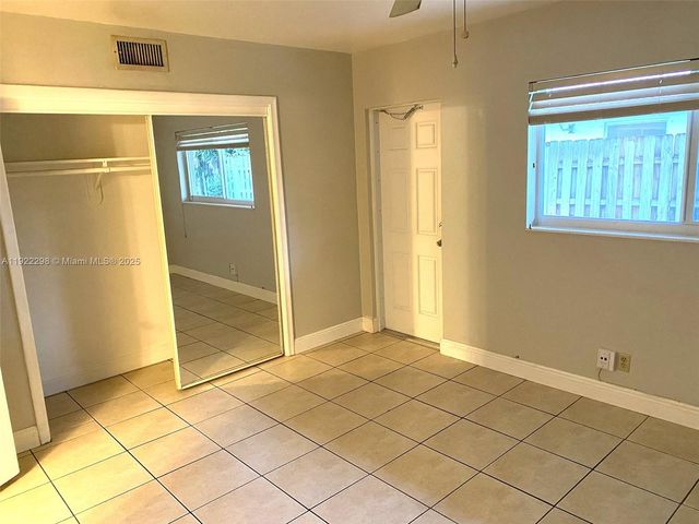 2121 NE 40th Ct 2, Lighthouse Point, FL 33064