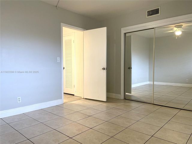 2121 NE 40th Ct 2, Lighthouse Point, FL 33064