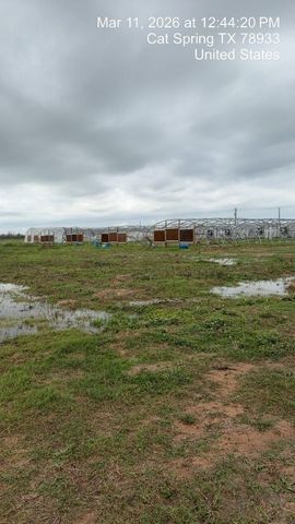 2037 Fm 2761, Alleyton, TX 78935