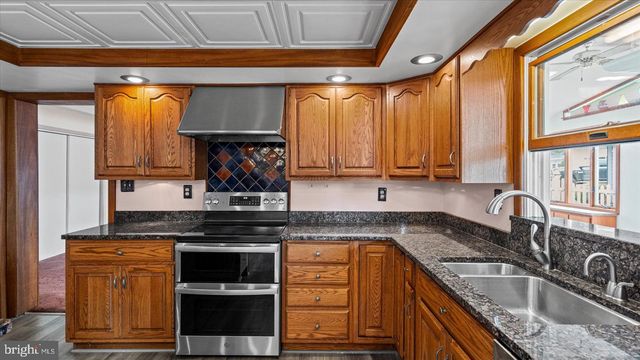7896 CHALICE RD, Severn, MD 21144