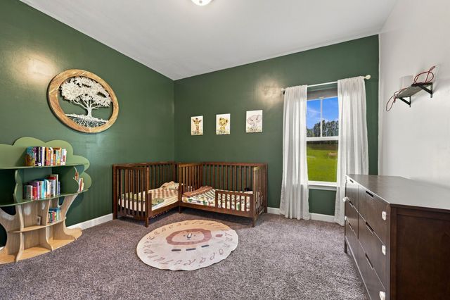 865 Hafner Rd, Charlotte, TN 37036