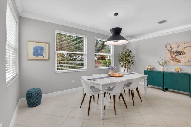 7759 Oak Grove Circle, Lake Worth, FL 33467