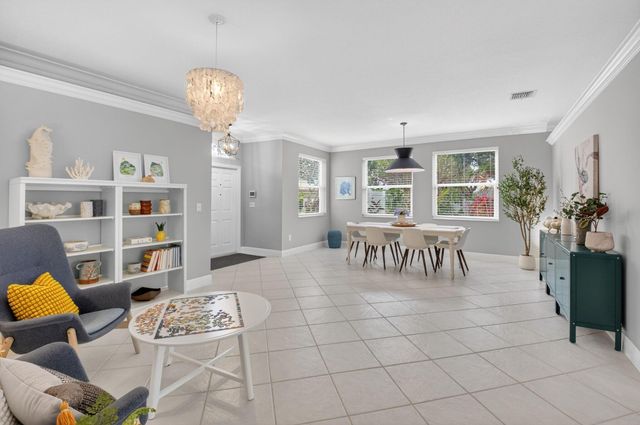 7759 Oak Grove Circle, Lake Worth, FL 33467