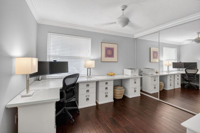 7759 Oak Grove Circle, Lake Worth, FL 33467