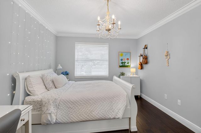 7759 Oak Grove Circle, Lake Worth, FL 33467