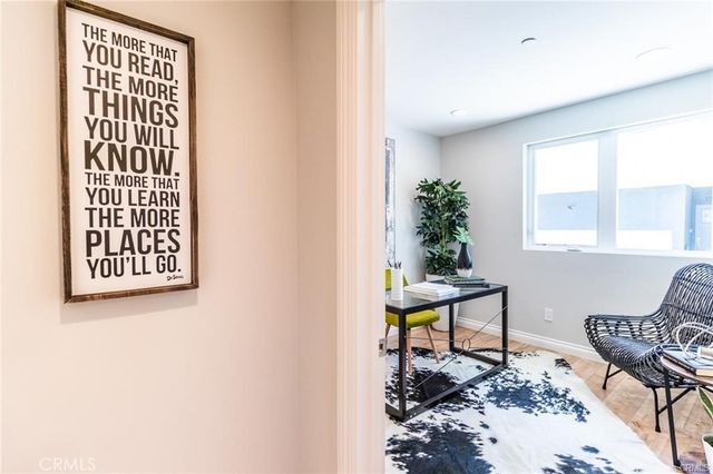 1737 S Longwood, Los Angeles, CA 90019