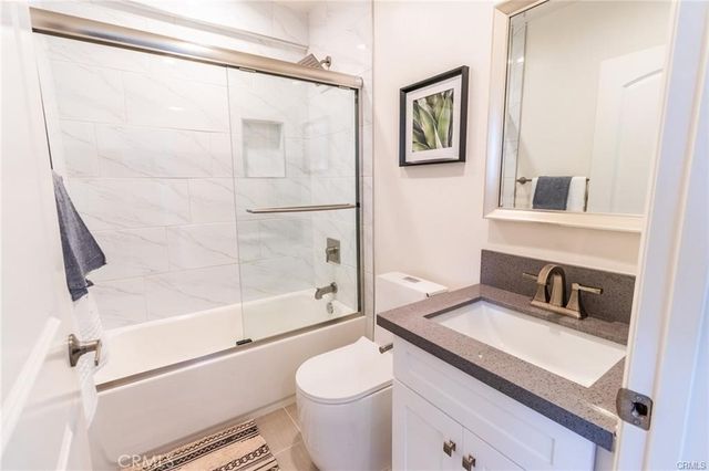 1737 S Longwood, Los Angeles, CA 90019
