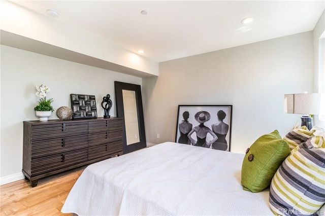 1737 S Longwood, Los Angeles, CA 90019