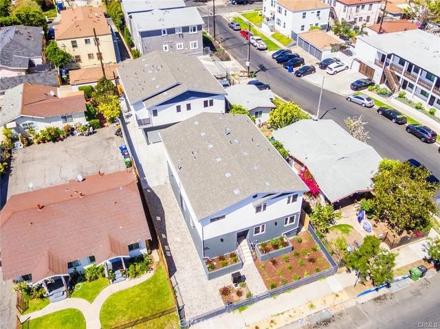 1737 S Longwood, Los Angeles, CA 90019