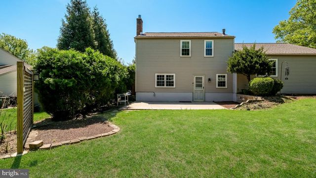 49 SURREY DR, Churchville, PA 18966