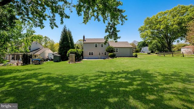 49 SURREY DR, Churchville, PA 18966