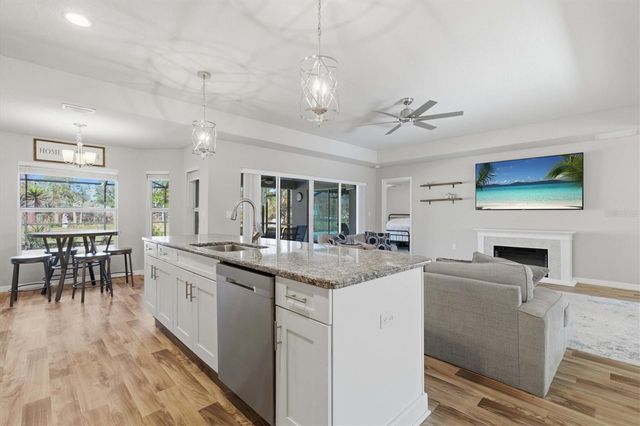 12335 HOUSE FINCH ROAD, Weeki Wachee, FL 34614