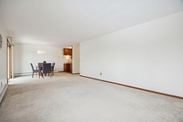 5911 Oxford Street 7, Saint Louis Park, MN 55416