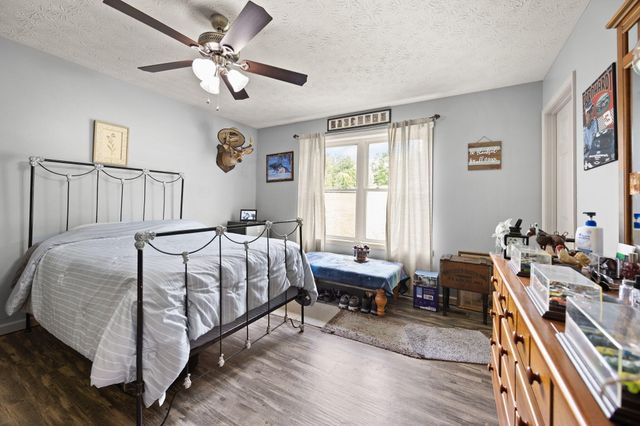 769 J B Buttrey Road, London, KY 40741