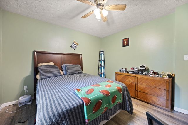 769 J B Buttrey Road, London, KY 40741