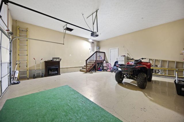 769 J B Buttrey Road, London, KY 40741