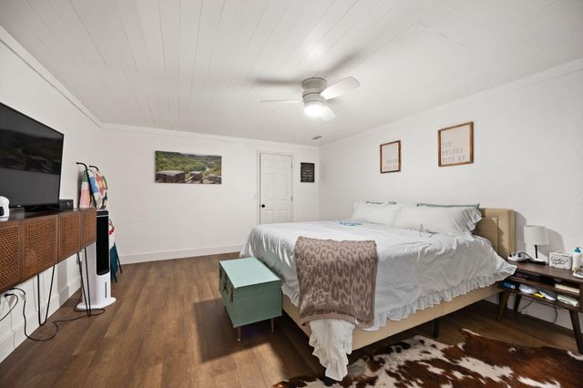 769 J B Buttrey Road, London, KY 40741