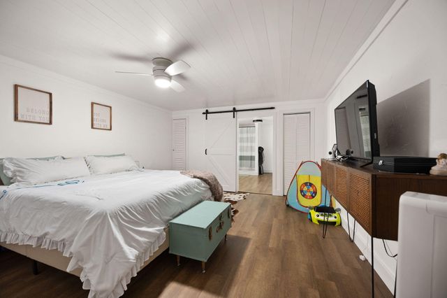 769 J B Buttrey Road, London, KY 40741